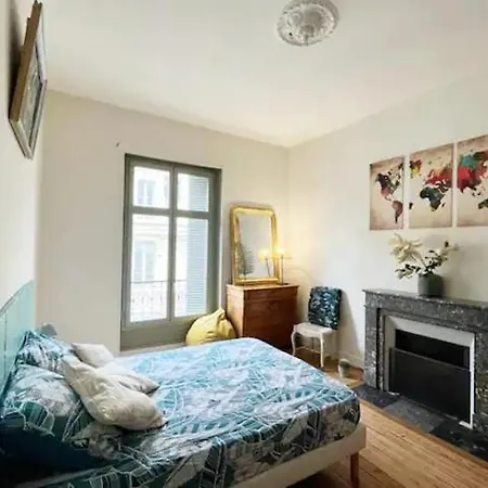 Cosy Hortensia- 4 Ch- Clemenceau Hypercentre & Parking Sous Terrain- 110m2 Apartment Pau